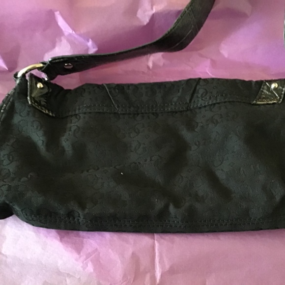 Vintage Guess Black Canvas Logo Shoulder Bag - Picture 8 of 8